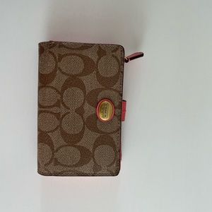 NEW ARRIVAL! - Coach Medium Corner Zip Wallet - Brown and pink